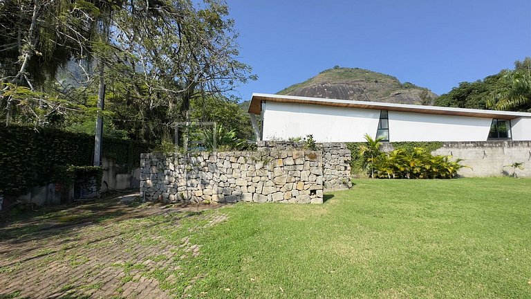 LB - RJ805 Terreno de 880m² no Jardim do Itanhangá – À Venda