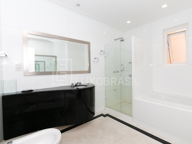 LB - RJ828 Apartamento com 4 dormitórios à venda, 680 m² por