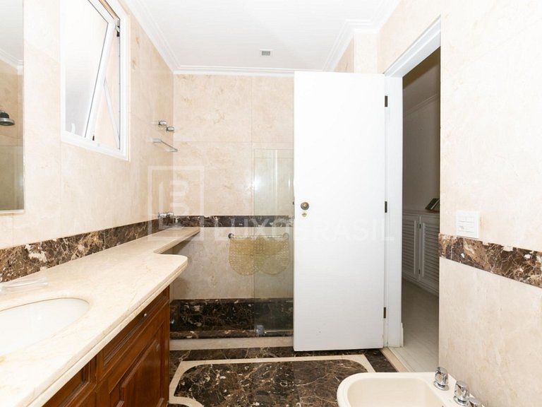 LB - RJ828 Apartamento com 4 dormitórios à venda, 680 m² por