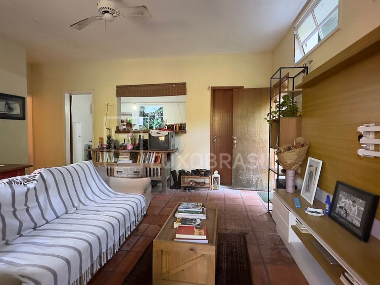 LB - RJ915 Casa com 05 quartos à venda por R$ 5.500.000 - Jo