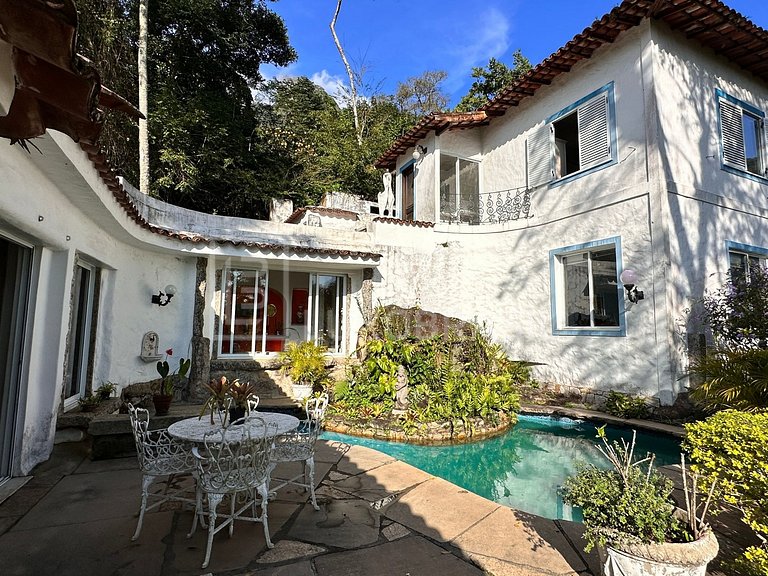 LB - RJ925 Casa de condomínio com 04 quartos, 420m² - venda