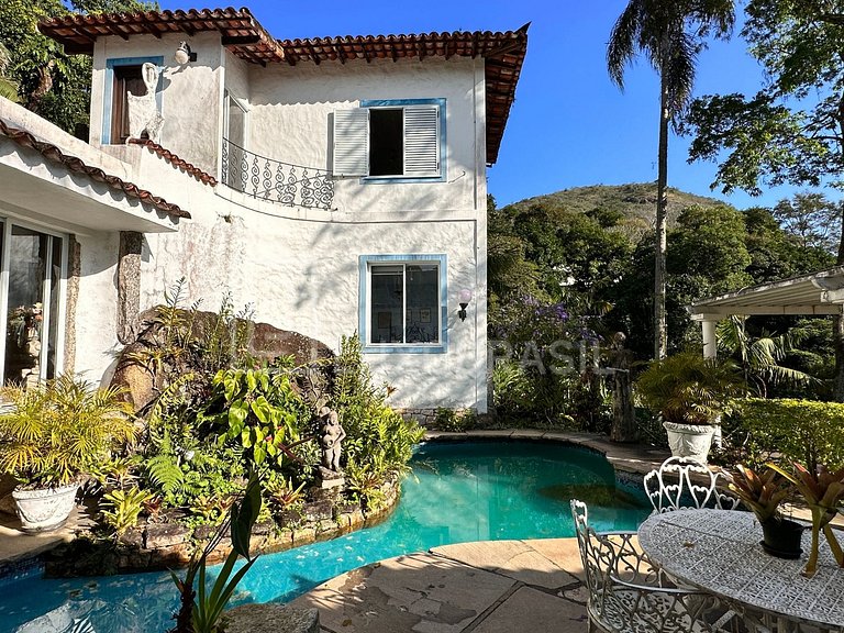 LB - RJ925 Casa de condomínio com 04 quartos, 420m² - venda