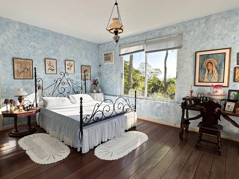 LB - RJ925 Casa de condomínio com 04 quartos, 420m² - venda