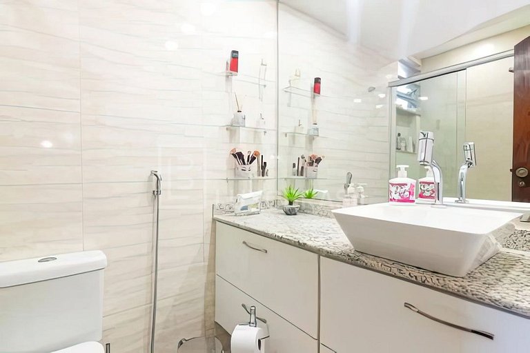 LB - RJ928 Apartamento com 04 quartos à venda, 186 m² por R$