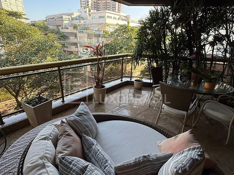 LB - RJ892 Apartamento de 138m² no Jardim Oceânico – 3 Quart