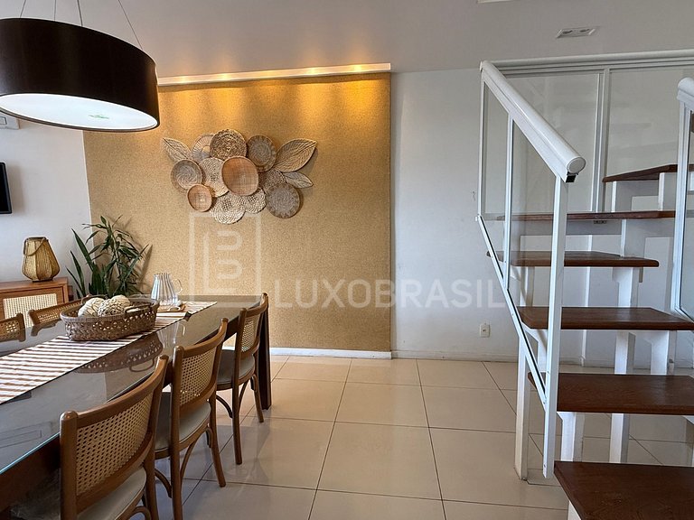 LB – RJ887 Exclusivity at Summer Palace – Penthouse with Stu