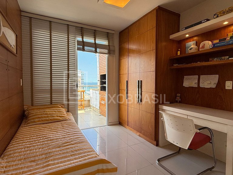LB – RJ887 Exclusivity at Summer Palace – Penthouse with Stu