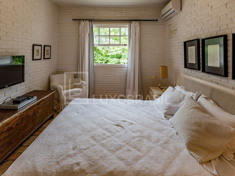 LUXOBRASIL #SE02 House in Penedo - Vacation Rental 12 Rooms