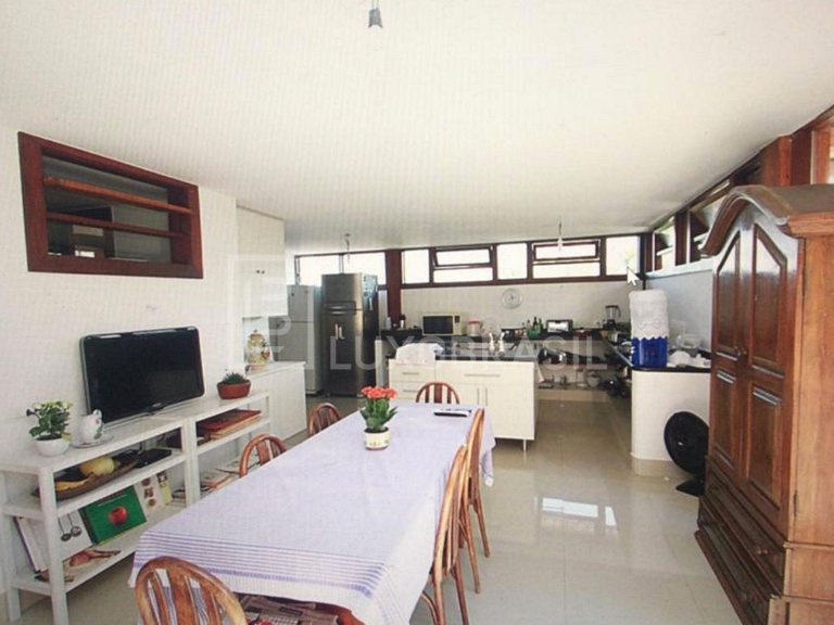 LB - RJ822 Casa com 04 quartos à venda, 1219 m² por R$ 3.950