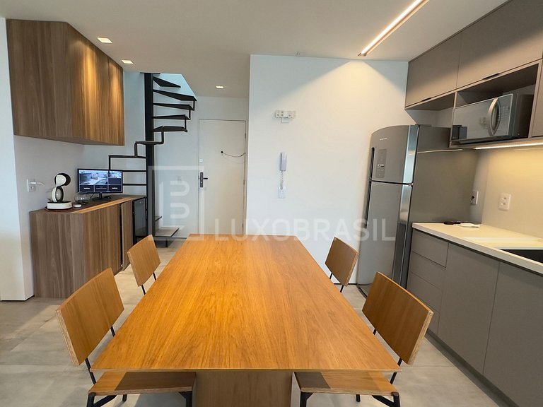LB - RJ944 Cobertura com 02 quartos à venda, 129 m² - Barra
