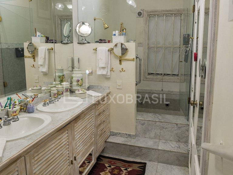 LB - RJ984 Casa com 5 Suítes à venda, 640 m² - Joá