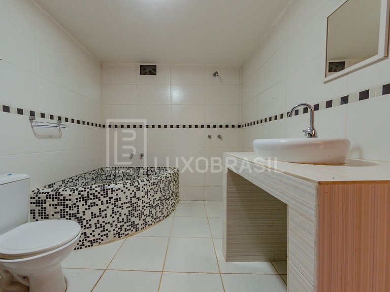 LB - RJ920 Casa com 05 quartos à venda, 578 m² - Barra da Ti