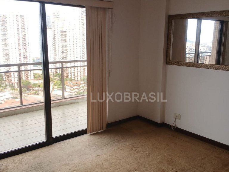 LB - RJ893 Apartamento frontal no Edifício Itapoã - 263 m2 à
