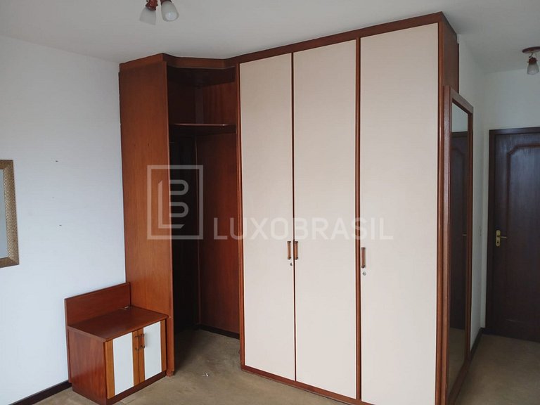 LB - RJ893 Apartamento frontal no Edifício Itapoã - 263 m2 à