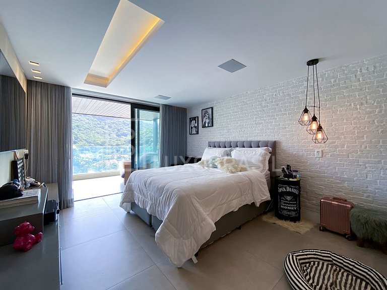 LB - RJ911 Casa com 4 suítes à venda, 852 m² - Joá