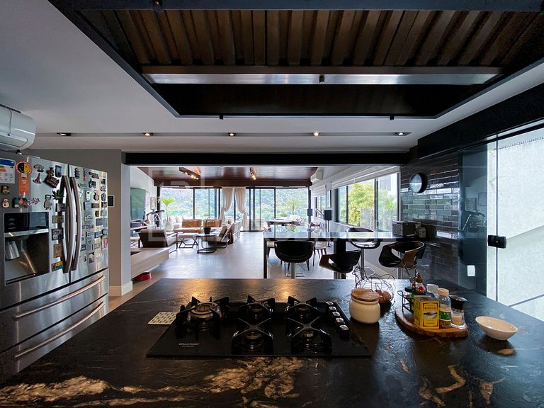 LB - RJ911 Casa com 4 suítes à venda, 852 m² - Joá