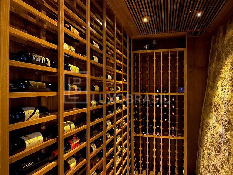 LB - RJ911 Casa con 4 Suites en Venta – 852 m² – Joá