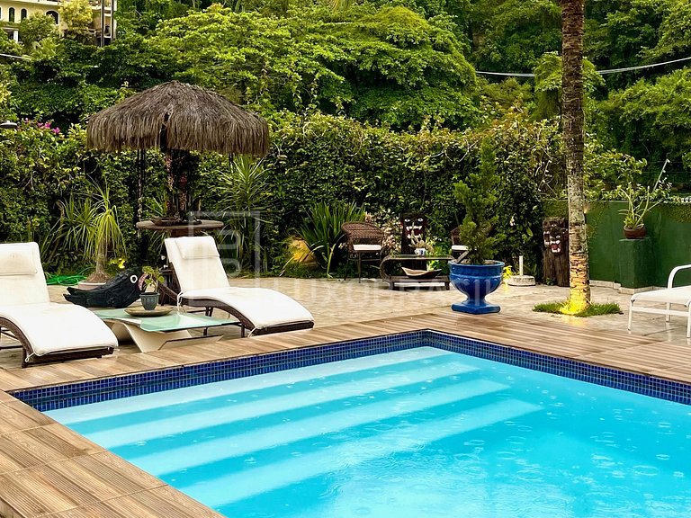 LB - RJ904 Casa com 03 quartos à venda, 473 m² por R$ 4.500.