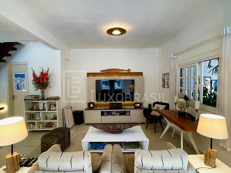 LB - RJ904 Casa com 03 quartos à venda, 473 m² por R$ 4.500.