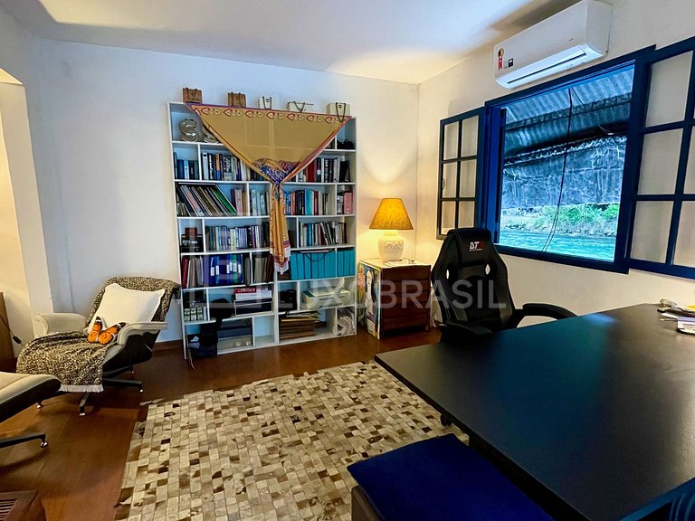LB - RJ904 Casa com 03 quartos à venda, 473 m² por R$ 4.500.