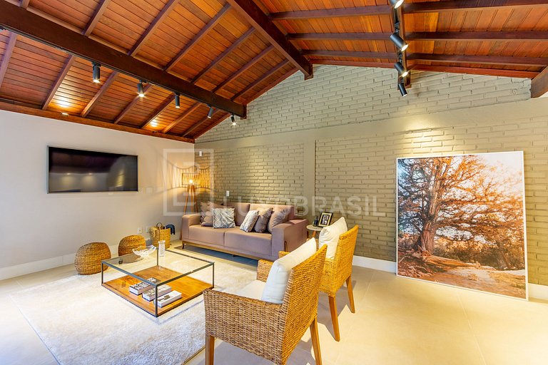 LB - TER803 Casa com 05 quartos à venda, 497 m² por R$ 5.000