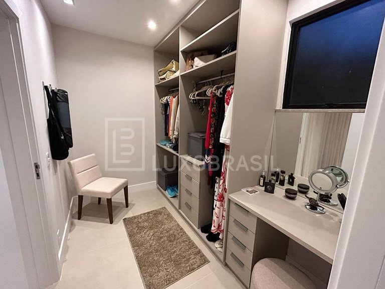 LB - TER803 Casa com 05 quartos à venda, 497 m² por R$ 5.000
