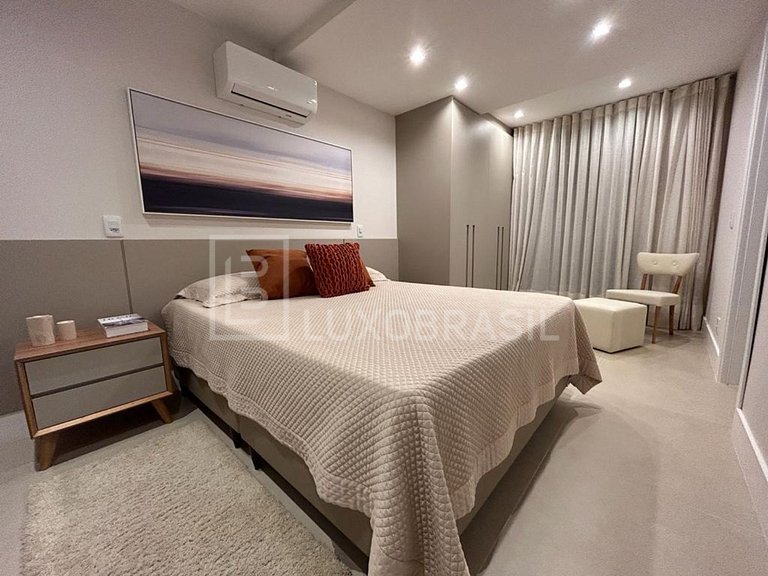 LB - TER803 Casa com 05 quartos à venda, 497 m² por R$ 5.000