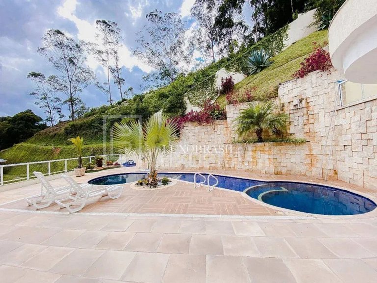 LB - TER802 Casa com 04 quartos à venda, 600 m² por R$ 3.250