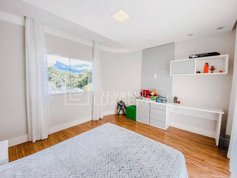 LB - TER802 Casa com 04 quartos à venda, 600 m² por R$ 3.250