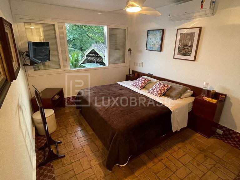 LB - AR804 Casa com 07 suítes à venda, 800 m² por R$ 8.500.0