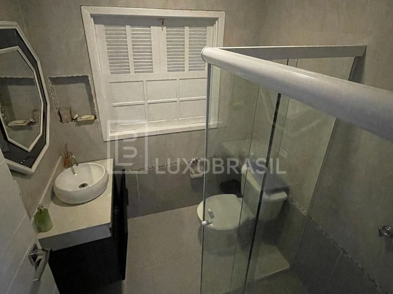 LB - AR804 Casa com 07 suítes à venda, 800 m² por R$ 8.500.0