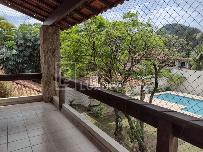 LB - RJ913 Casa com 4 suítes à venda, 656 m² por R$ 5.500.00
