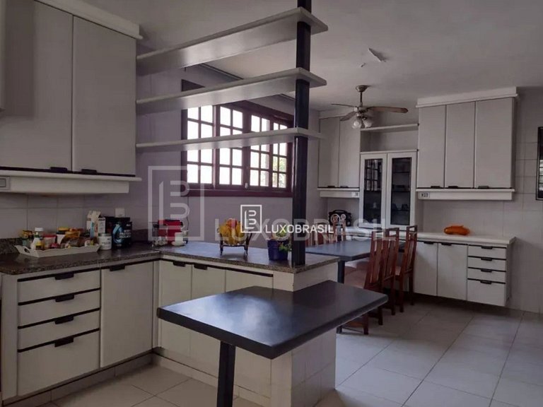 LB - RJ913 Casa com 4 suítes à venda, 656 m² por R$ 5.500.00