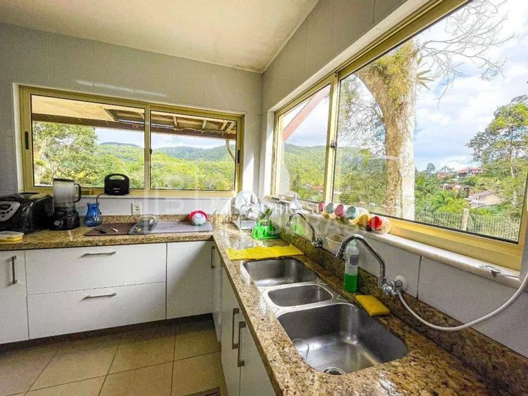 LB - TER800 Casa com 05 quartos s à venda, 600 m² por R$ 3.2
