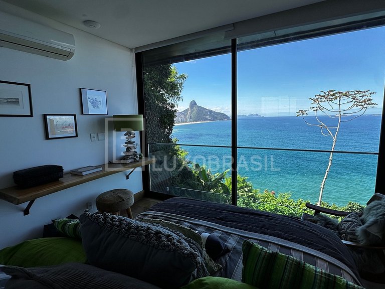 LB - RJ30 Villa Diamante Joá Vacation Rental