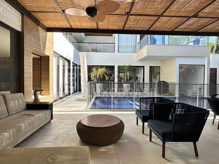 LB - RJ816 4-Bedroom House for Sale, 906 m² – R$ 13,000,000