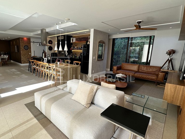 LB - RJ816 4-Bedroom House for Sale, 906 m² – R$ 13,000,000