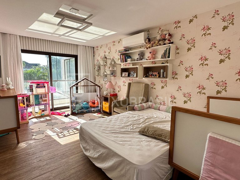 LB - RJ816 Casa de 4 Dormitorios en Venta, 906 m² – R$ 13.00