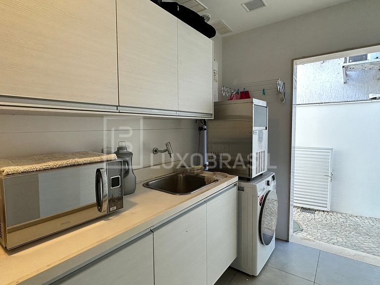 LB - RJ816 Casa com 04 suítes à venda, 906 m² por R$ 13.000.