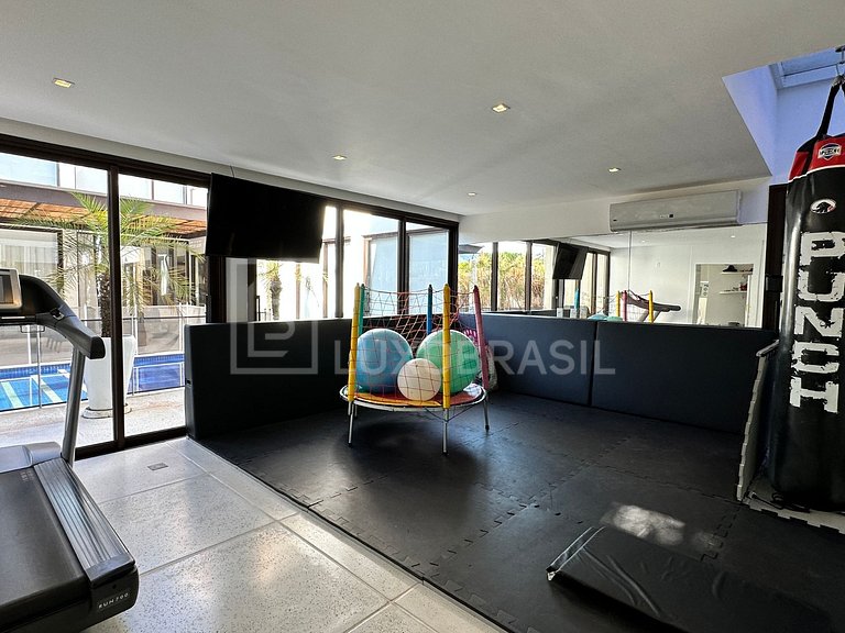 LB - RJ816 4-Bedroom House for Sale, 906 m² – R$ 13,000,000