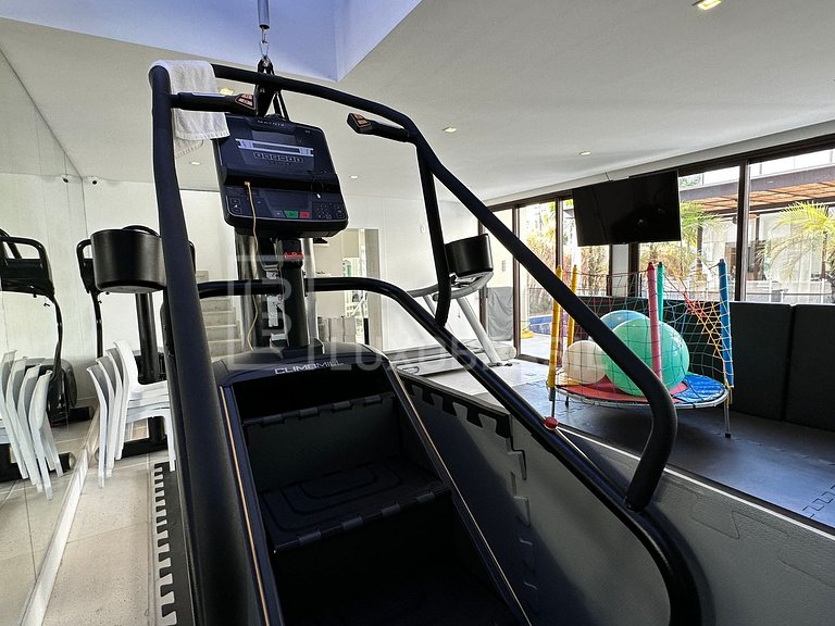 LB - RJ816 4-Bedroom House for Sale, 906 m² – R$ 13,000,000