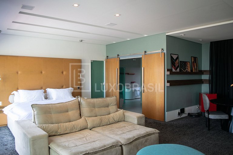 LB - RJ752 Le Joux Mansion 04 Suites y 02 Habitaciones Joá A