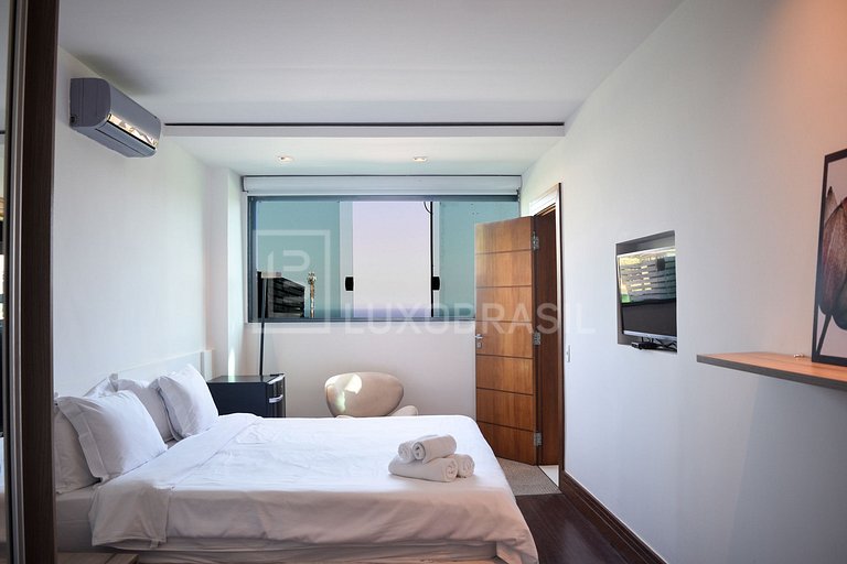 LB - RJ752 Mansion Le Joux 04 Suites and 02 Rooms Joá Season