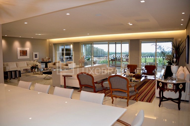 LB - RJ819 Apartamento 5 suítes de altíssimo padrão à venda,