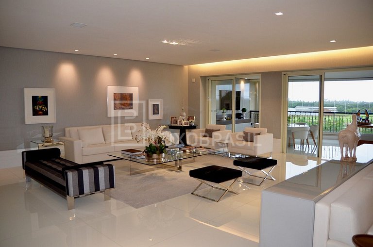 LB - RJ819 Apartamento 5 suítes de altíssimo padrão à venda,