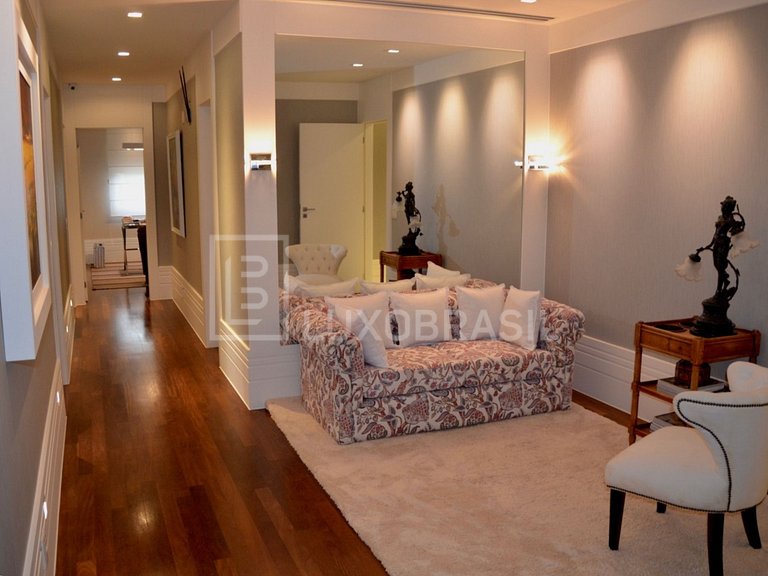 LB - RJ819 Apartamento 5 suítes de altíssimo padrão à venda,