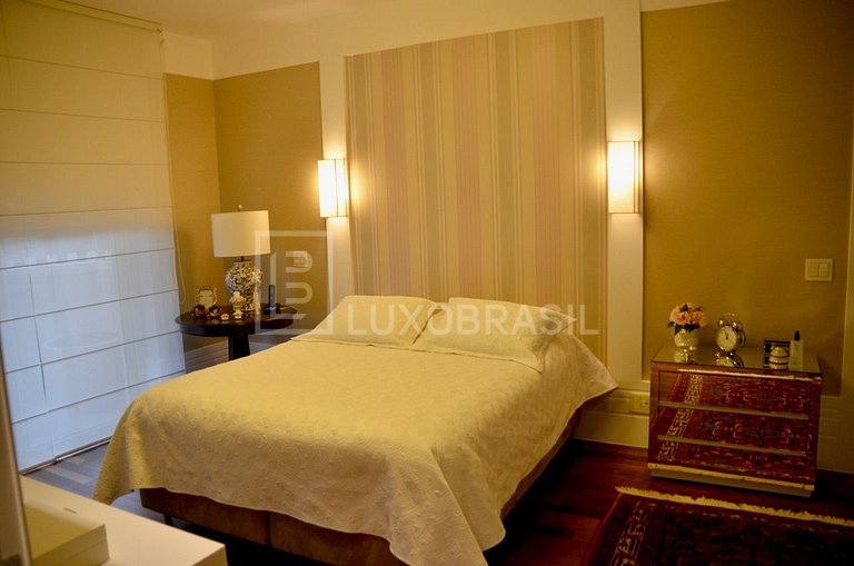 LB - RJ819 Apartamento 5 suítes de altíssimo padrão à venda,