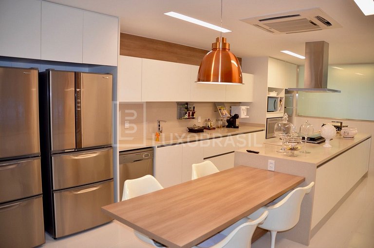 LB - RJ819 Apartamento 5 suítes de altíssimo padrão à venda,