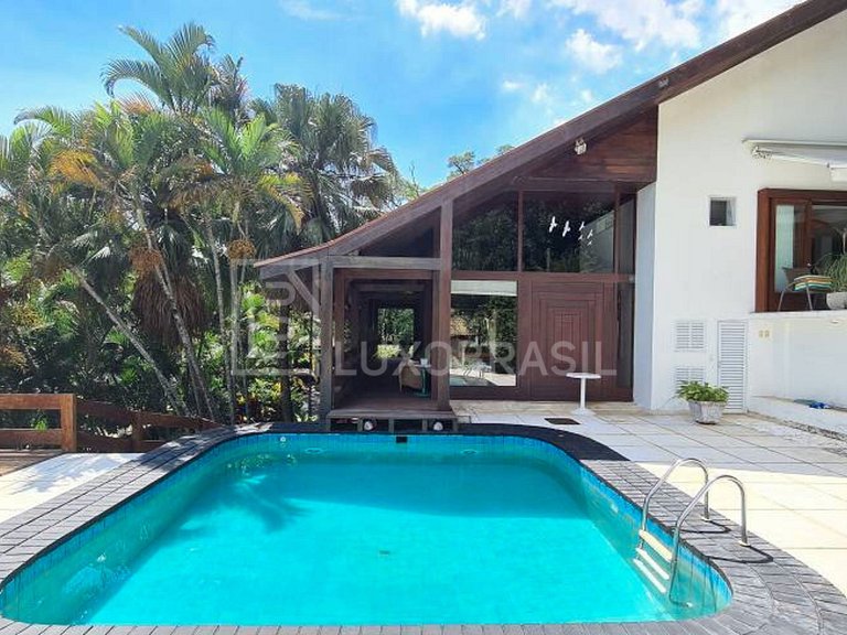 LB - RJ821 Casa de 4 dormitorios en venta en Portinho do Mas