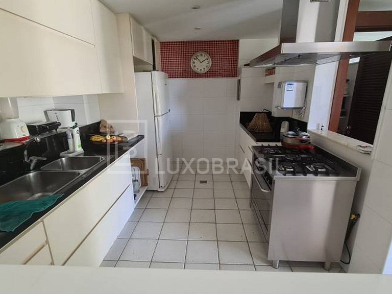 LB - RJ821 Casa de 4 dormitorios en venta en Portinho do Mas